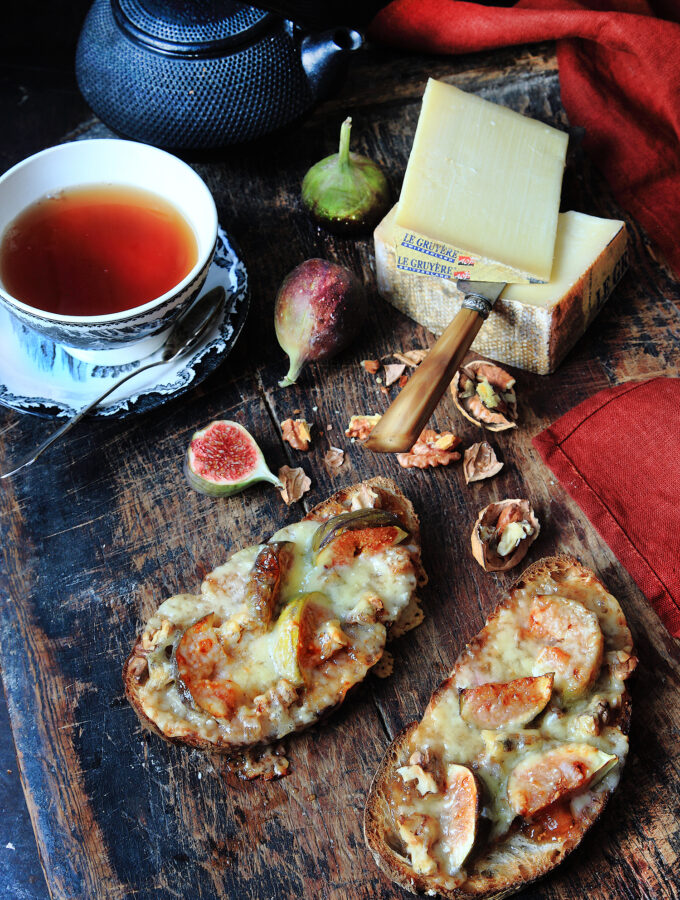 Croque Monsieur med Gruyère och fikon